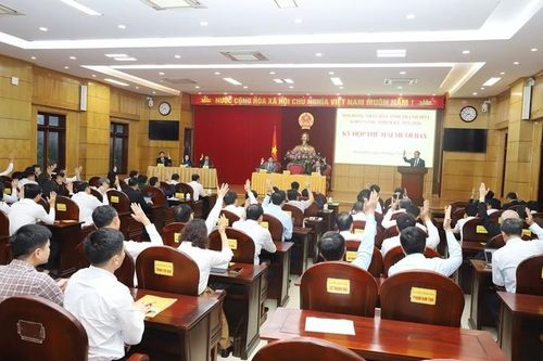 Loạt Giám đốc Sở ở Thanh Hóa nghỉ hưu, chuyển công tác