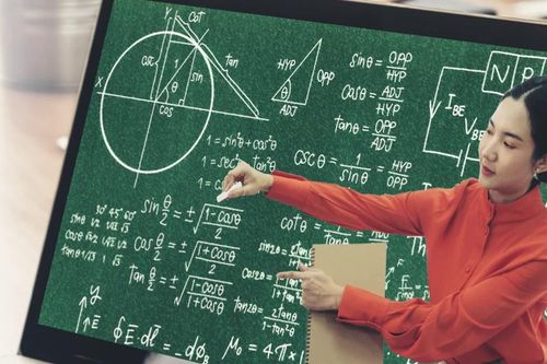 Ứng dụng công nghệ - 'chìa khóa' thúc đẩy chuyển đổi số trường học