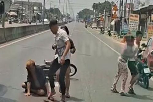 Tây Ninh: Công an vào cuộc xác minh vụ việc 2 người hành hung 1 người đi đường