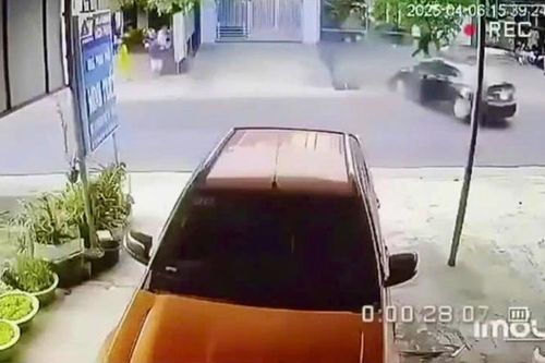 Ô tô nghi mất lái, chạy loạn xạ làm một người tử vong