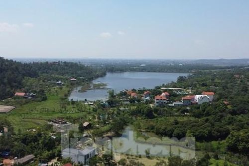 Hà Nội: Xác minh việc khai thác đất rừng trái phép ở Sóc Sơn và Quốc Oai