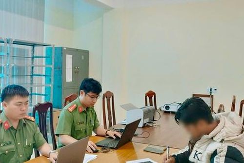 Triệu tập 4 người đăng thông tin sai sự thật về chủ trương sáp nhập, tinh gọn bộ máy