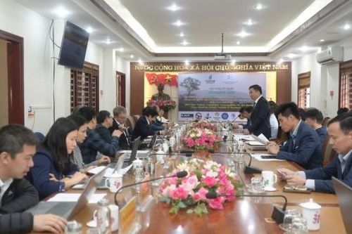 PVU phối hợp tổ chức hội thảo về trượt lở đất và tái định cư GEOSAPA