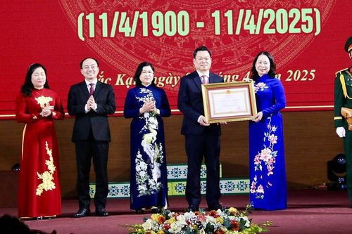 Bắc Kạn kỷ niệm 125 năm ngày thành lập, đón nhận Huân chương Lao động hạng nhất