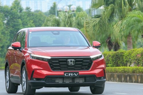 Giá lăn bánh xe Honda CR-V tháng 4/2025