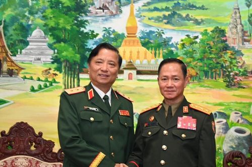 Bộ Tư lệnh Quân khu 4 chúc Tết Bunpimay tại Bộ Quốc phòng Lào