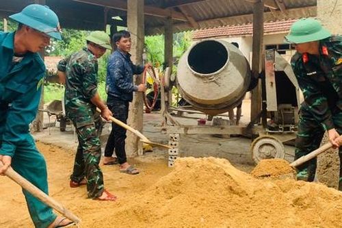 Tháo gỡ khó khăn, đẩy nhanh tiến độ xây nhà ở cho hộ nghèo tại Nghệ An