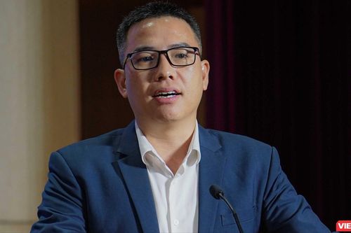'Bớt lo sợ AI, nhưng không thạo nó nhà báo sẽ tự đào thải mình'