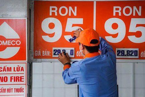 Lo ngại chính sách thuế quan, một công ty xăng dầu lên kế hoạch giảm 41% lợi nhuận
