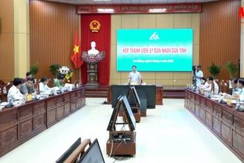 Chủ tịch UBND tỉnh An Giang Hồ Văn Mừng chủ trì họp thành viên UBND tỉnh