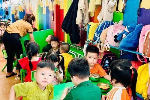 Pleiku: Xác minh thông tin nghi ngờ ngộ độc thực phẩm tại Nhóm lớp mầm non tư thục Hoa Hướng Dương