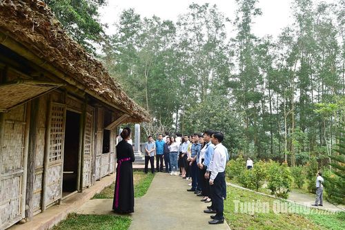 Tự hào Thủ đô Kháng chiến