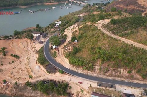 Đắk Lắk: Cần xử lý dứt điểm tình trạng san lấp, xây dựng trái phép ven hồ thủy điện Buôn Tua Srah