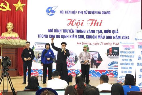 Hà Quảng đa dạng truyền thông về Dự án 8 tại cơ sở