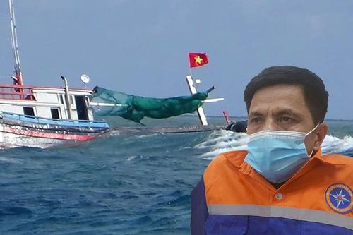 Ngư dân thoát nạn kể phút sinh tử khi tàu cá bị đâm chìm, 4 người thiệt mạng