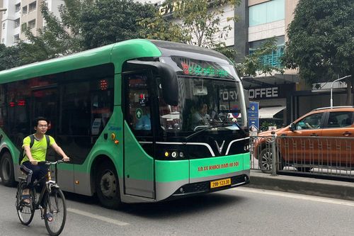 Xe điện – 'Vũ khí xanh' trước cuộc khủng hoảng CO₂