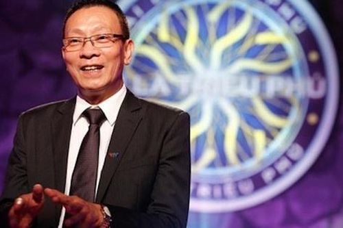 Sống bình dị từ khi về hưu, MC Lại Văn Sâm bất ngờ có thông báo khẩn