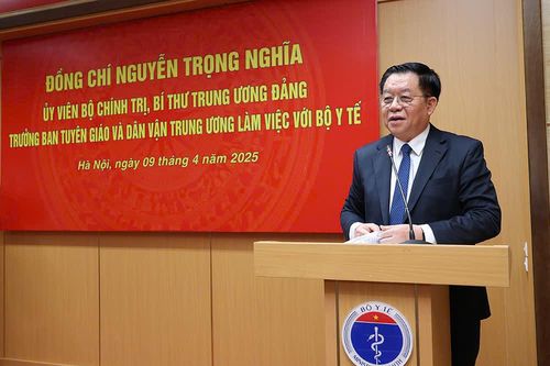 Trưởng Ban Tuyên giáo và Dân vận Trung ương: Ngành y tế đã làm được nhiều việc có sự lan tỏa mạnh mẽ