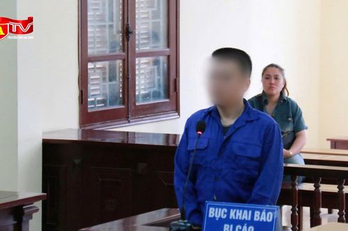 Trộm điện thoại trong quán cà phê, lĩnh 42 tháng tù