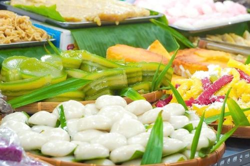 Về miền Tây thưởng thức bánh dân gian