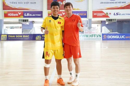 Quả bóng vàng nữ quyết tâm cùng đội tuyển Việt Nam săn vé đi World Cup