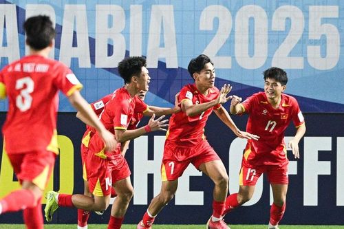 Tin nóng thể thao tối 10/4: Thủ tướng gửi thư khen U17 Việt Nam; cầu thủ Việt kiều Thái Lan gia nhập HAGL