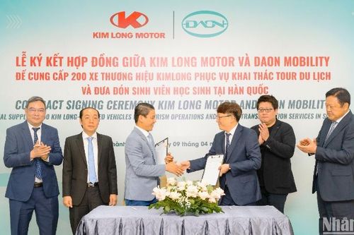 Kim Long motor xuất khẩu 200 xe buýt sang Hàn Quốc