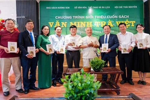 Thái Nguyên giới thiệu cuốn sách 'Văn minh trà Việt'