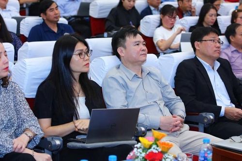 Tập huấn nâng cao năng lực giảng viên sư phạm trong thực hiện Chương trình giáo dục phổ thông 2018