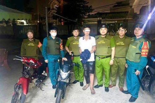 Trộm xe đi chơi