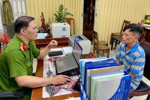 Ví quay lại, trộm 'lên đường'