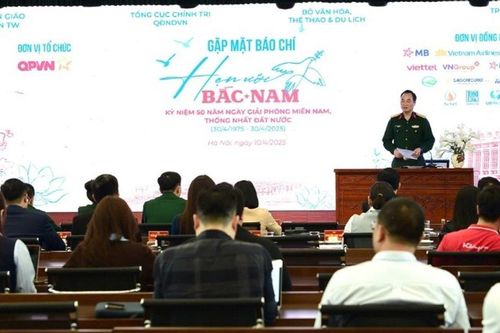 Chương trình chính luận nghệ thuật 'Hẹn ước bắc-nam' kỷ niệm 50 năm Thống nhất đất nước