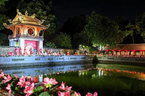 Bàn chuyện phát triển trung tâm công nghiệp văn hóa của Hà Nội
