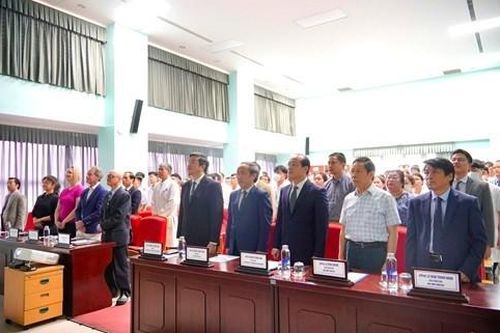 Tri ân những đóng góp của cố Giáo sư Trần Tiễn Sum - Chủ tịch tổ chức Trantien Foundation (Hoa Kỳ)