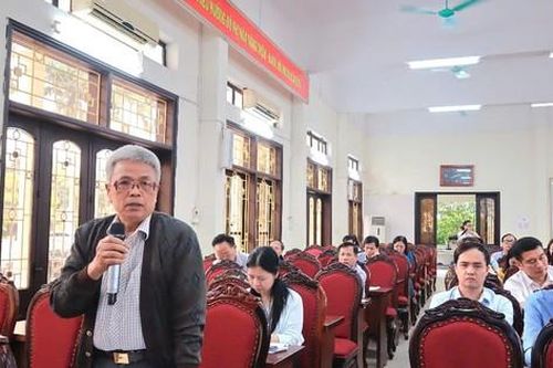 Hà Nội: 160 hộ cư trú trên đất dịch vụ nhiều năm không có hộ khẩu, phải dùng điện giá cao