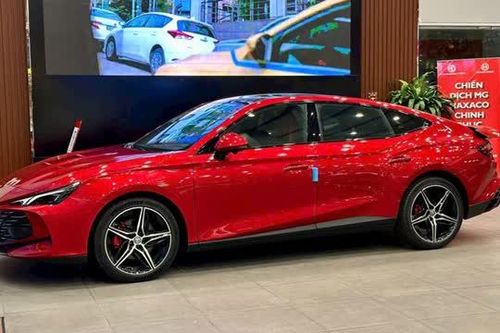Bảng giá xe MG tháng 4/2025: Giảm giá, thêm sản phẩm mới cạnh tranh Mitsubishi Xpander