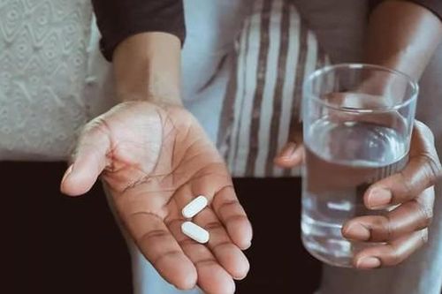 Quá liều paracetamol nguy hiểm như thế nào?