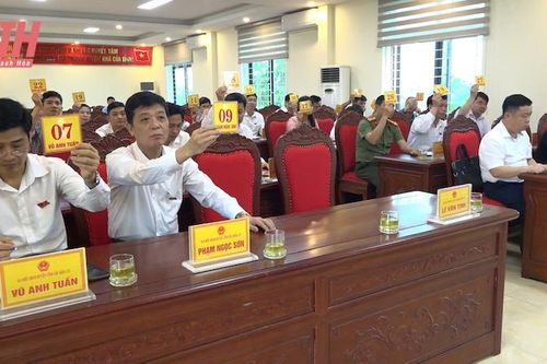 HĐND huyện Vĩnh Lộc khóa XX, nhiệm kỳ 2021 - 2026 tổ chức Kỳ họp thứ 25