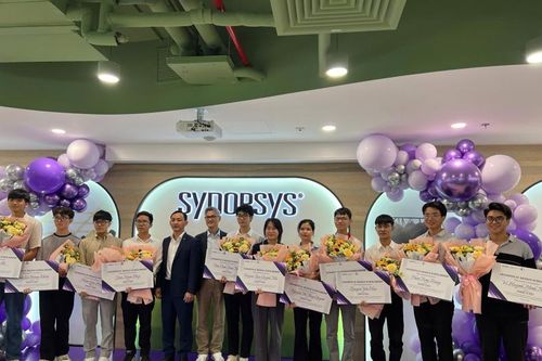 Tập đoàn công nghệ Mỹ Synopsys cấp học bổng cho nhiều sinh viên thiết kế vi mạch Việt Nam