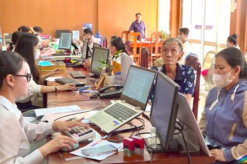 Tiếp tục nâng cao chất lượng đội ngũ cán bộ trên địa bàn
