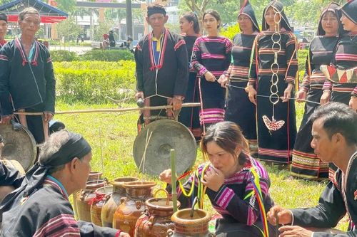 Lễ thức, phong tục Tây Nguyên: Còn nhiều điều khám phá