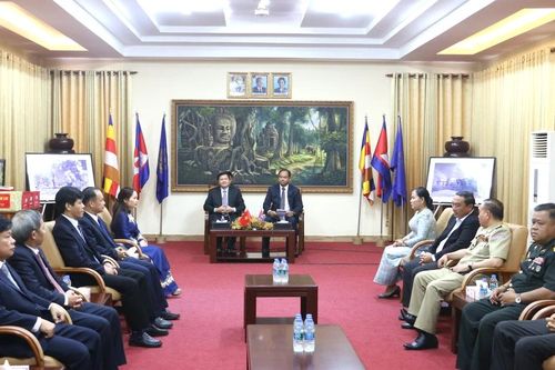 Đoàn lãnh đạo cấp cao tỉnh Gia Lai thăm, chúc Tết tỉnh Preah Vihear