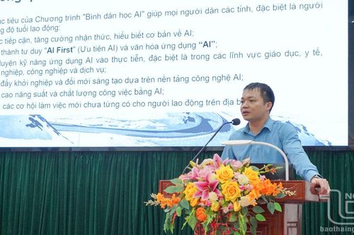 Định Hóa: Đào tạo 'Bình dân học Al' cho 400 cán bộ, công chức, viên chức