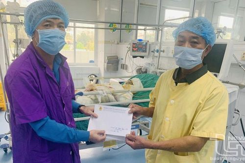Thăm các nạn nhân vụ nổ lò hơi tại thành phố Sông Công