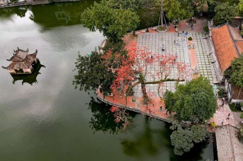 Chùa Thầy - ngôi cổ tự linh thiêng nghìn năm tuổi