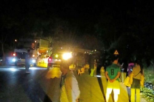 Thông tin mới nhất vụ xe khách chở 13 người tông xe tải đậu ven đường ở Thanh Hóa
