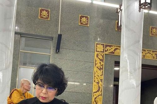 Phó Chủ tịch Tô Thị Bích Châu dẫn đầu Đoàn viếng phu nhân cố Thủ tướng Võ Văn Kiệt