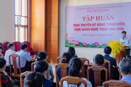 Tập huấn trao truyền kỹ năng thực hành, trình diễn nghệ thuật Bài chòi