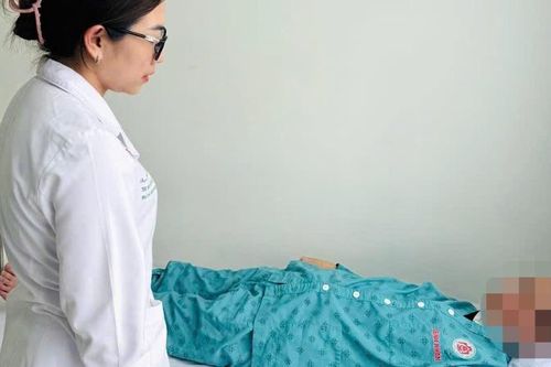 Ăn củ ấu tàu thay bữa cơm, một phụ nữ phải đi cấp cứu