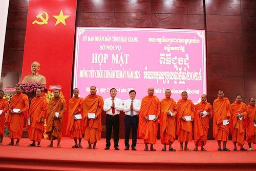 Hậu Giang họp mặt Tết Chol Chnam Thmay năm 2025